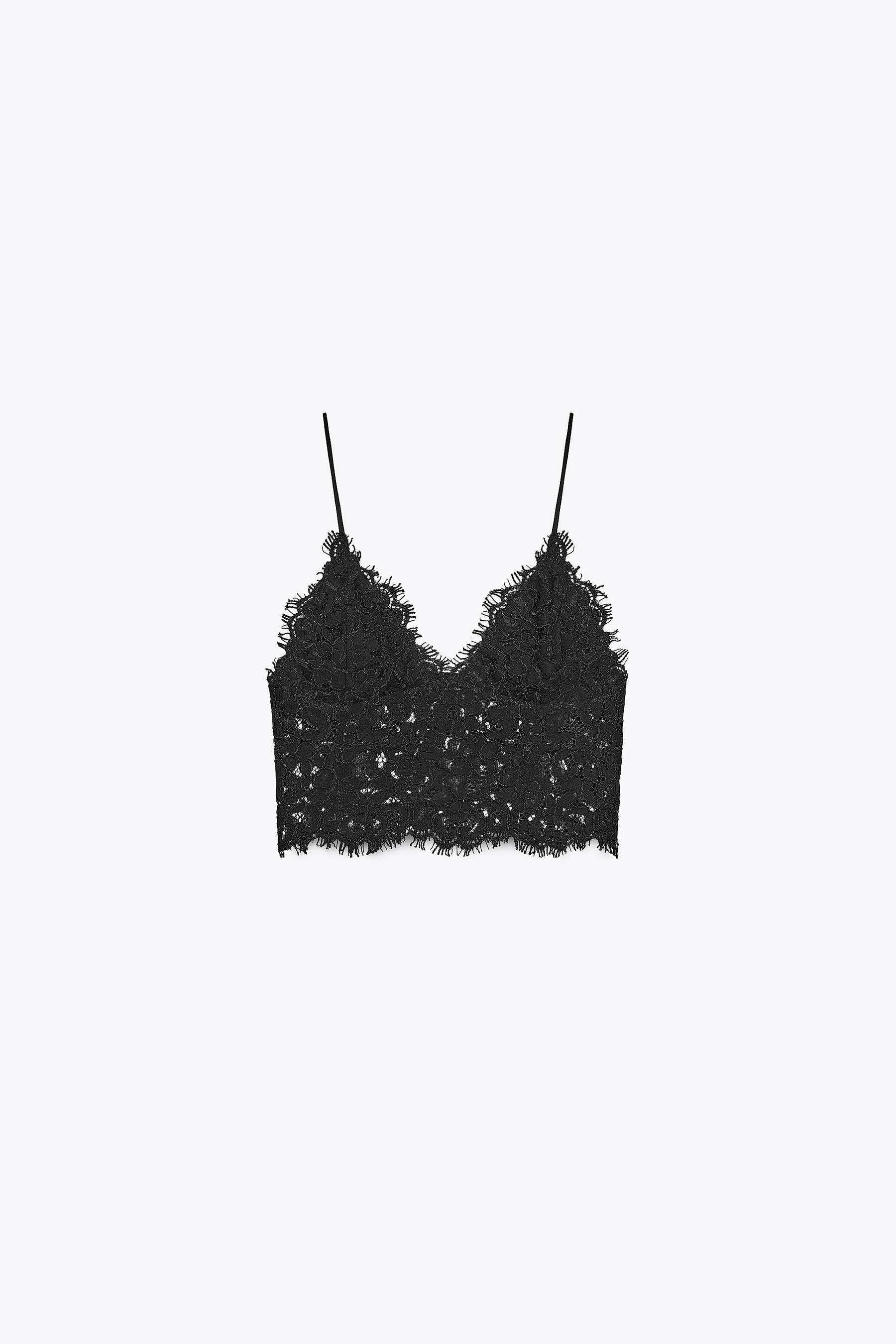 BEGEHRTES KURZES TOP