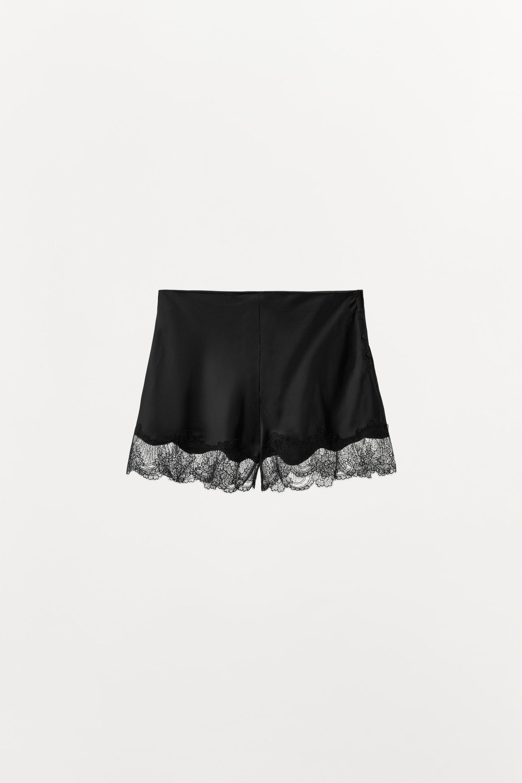 Shorts mit Satin-Spitzenbesatz