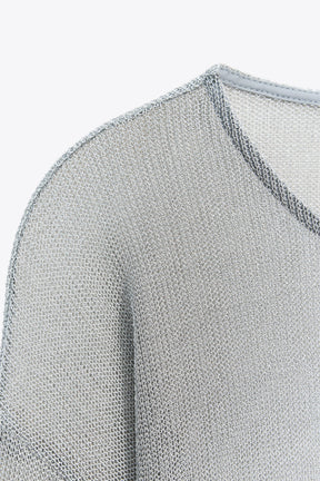 Fledermausflügel-Top aus Metallfaden