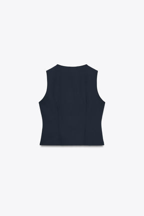 Crêpe-Top mit Schnallendetails