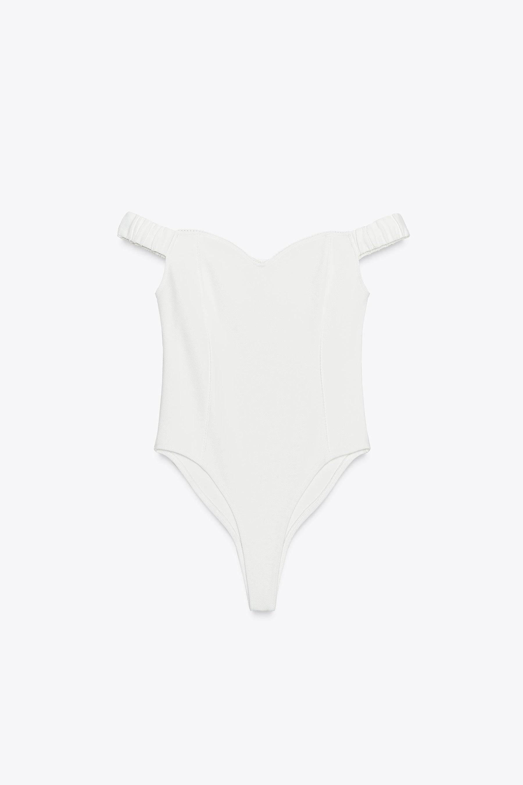 TWILL-KORASIERTER KAROSSERIE MIT VERZIERUNGEN