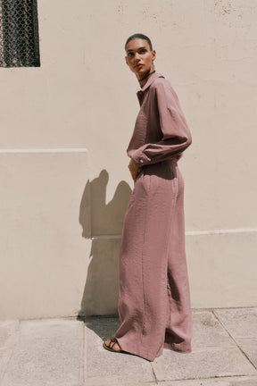 Weich fließendes Hemd