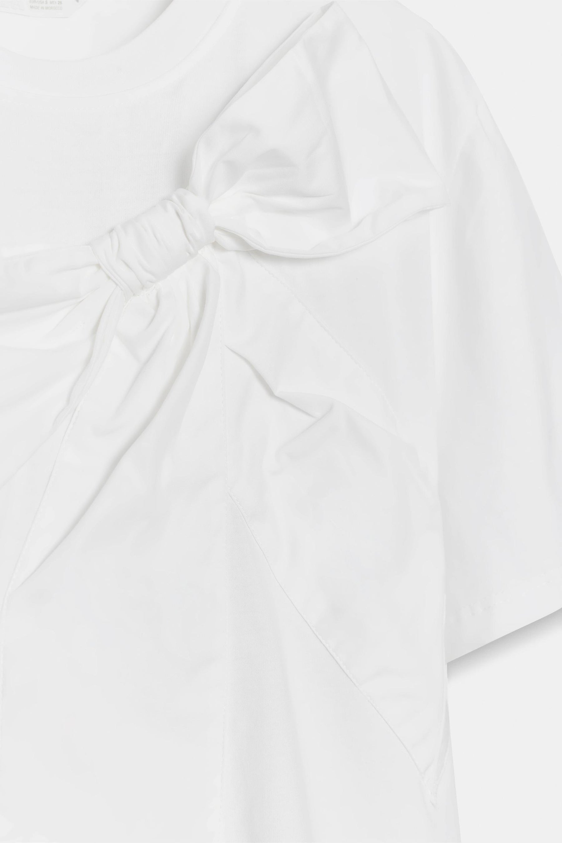 T-Shirt mit Schleife vorne