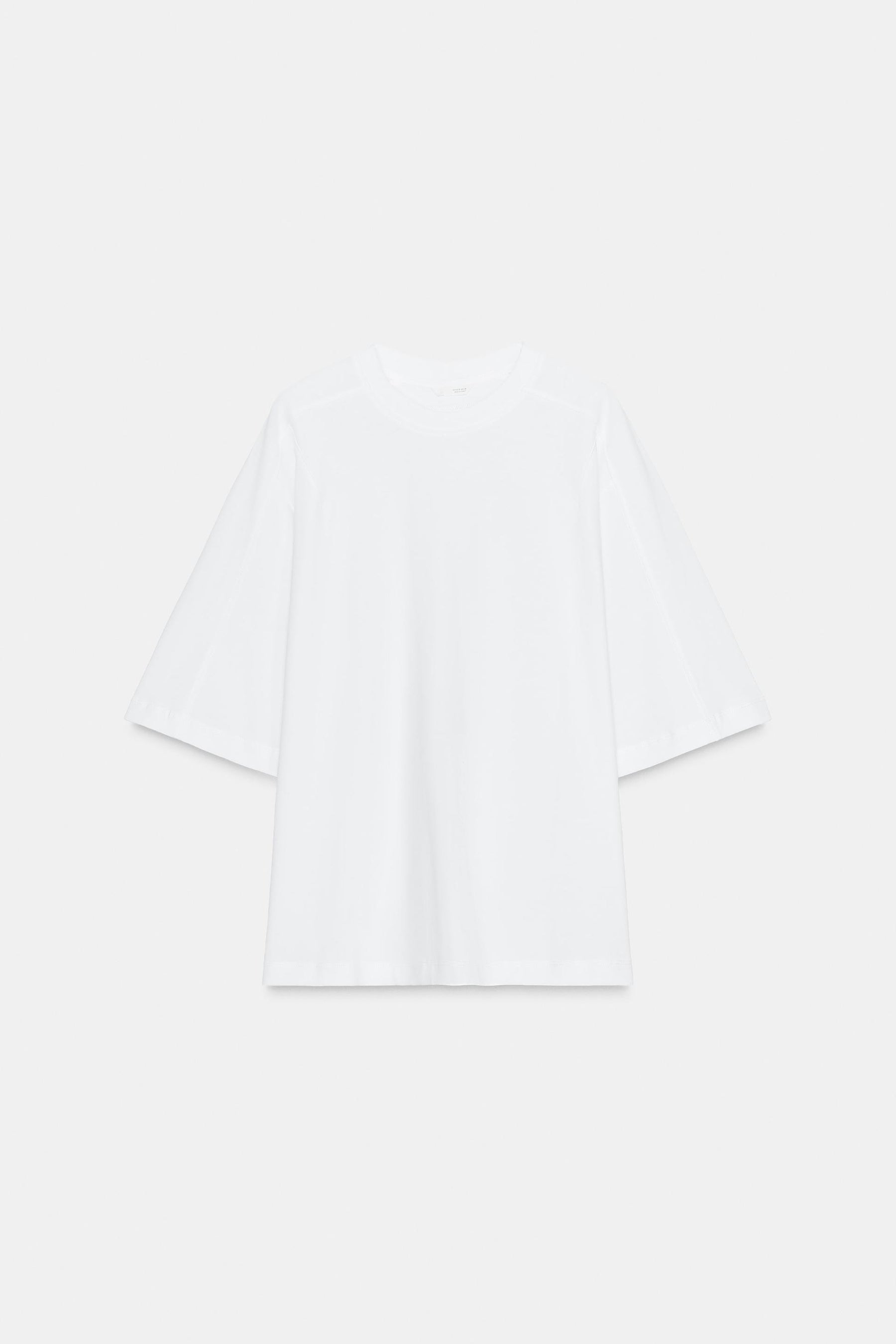 Kastenförmig geschnittenes T-Shirt