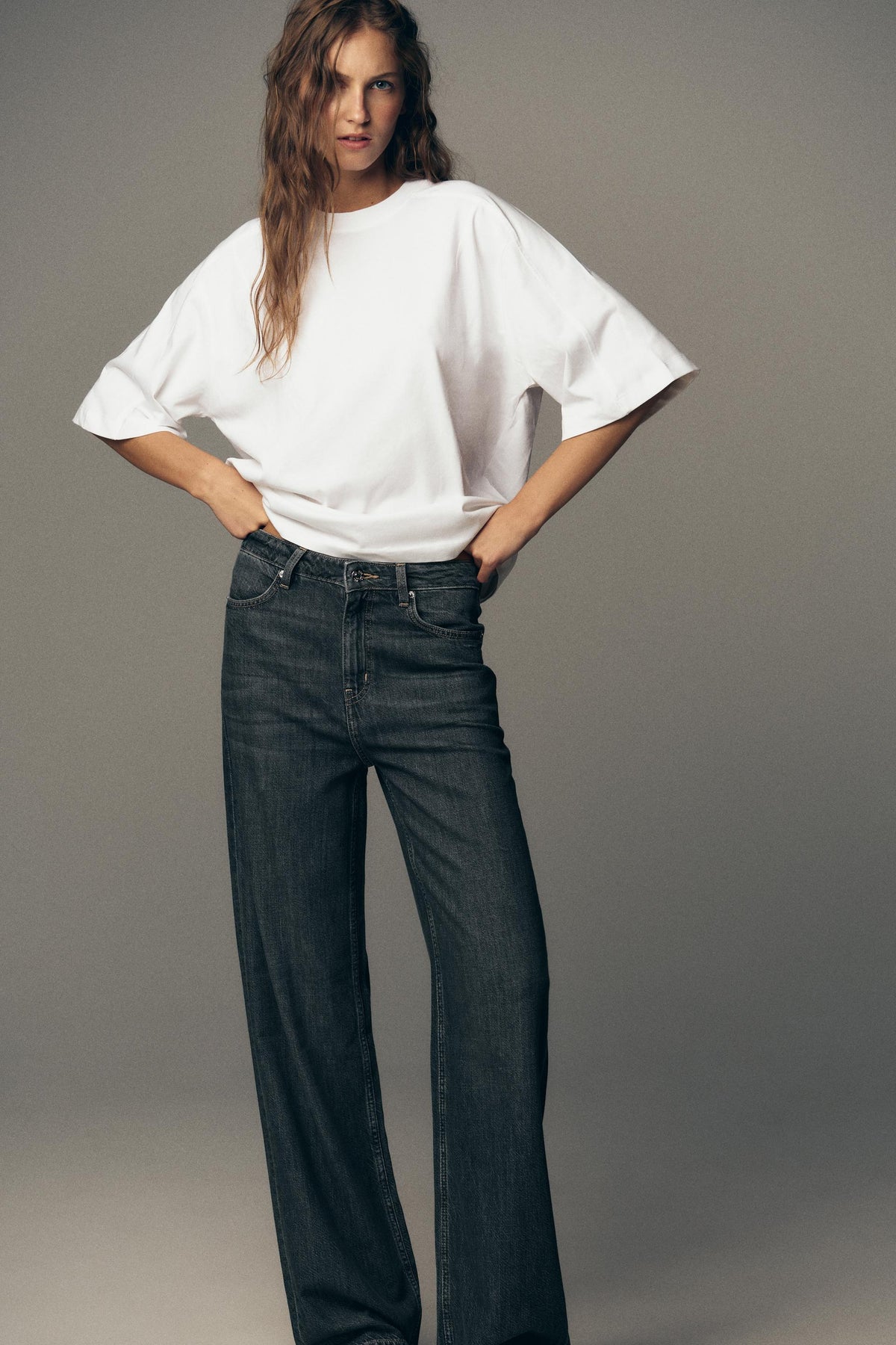 Kastenförmig geschnittenes T-Shirt