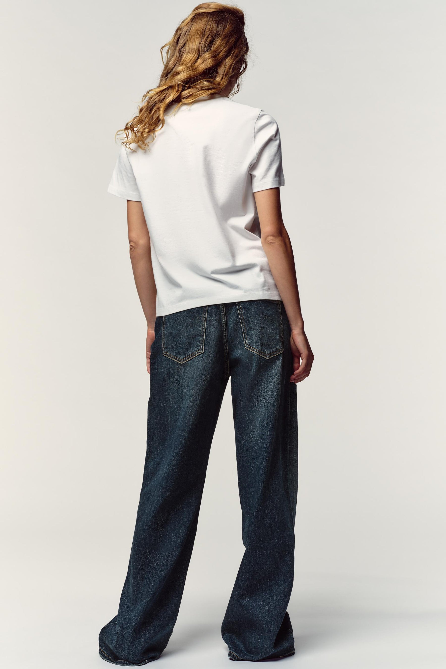 Organza-T-Shirt mit Slogan