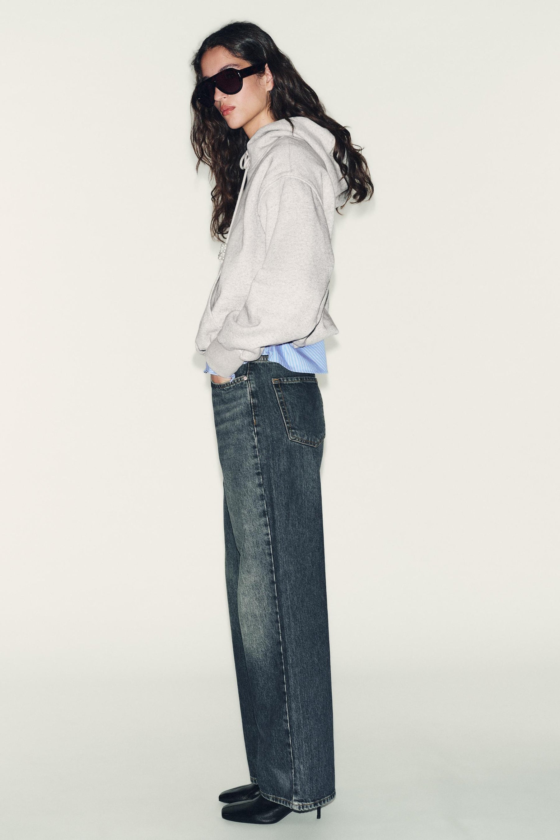 Kapuzenpullover mit Ballonsaum