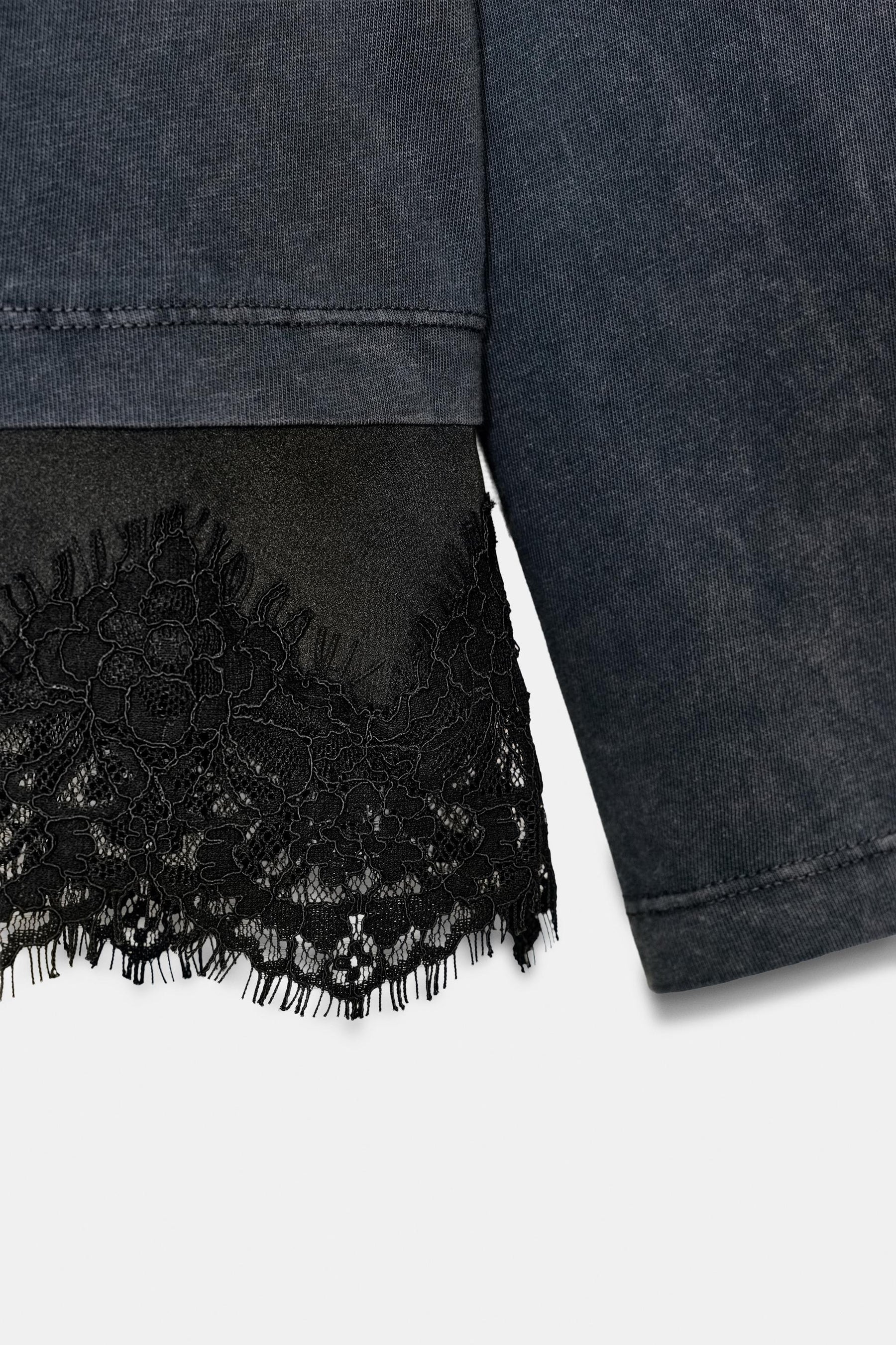 Hemd aus kontrastierender Spitze