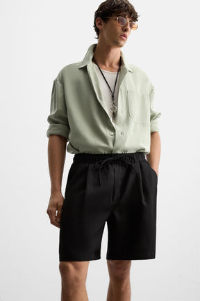 PLEATED FLOWING BERMUDA SHORTS - Image 5
