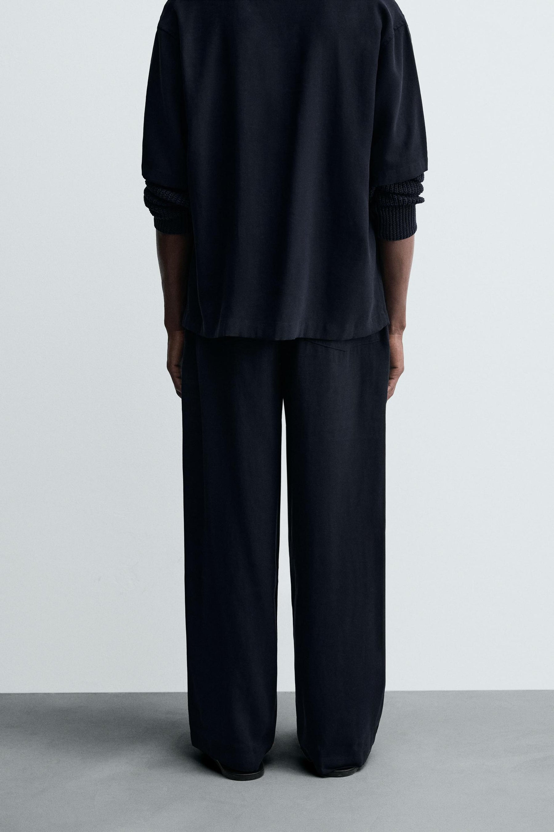 RELAXED FIT TROUSERS WITH BELT - Image 2