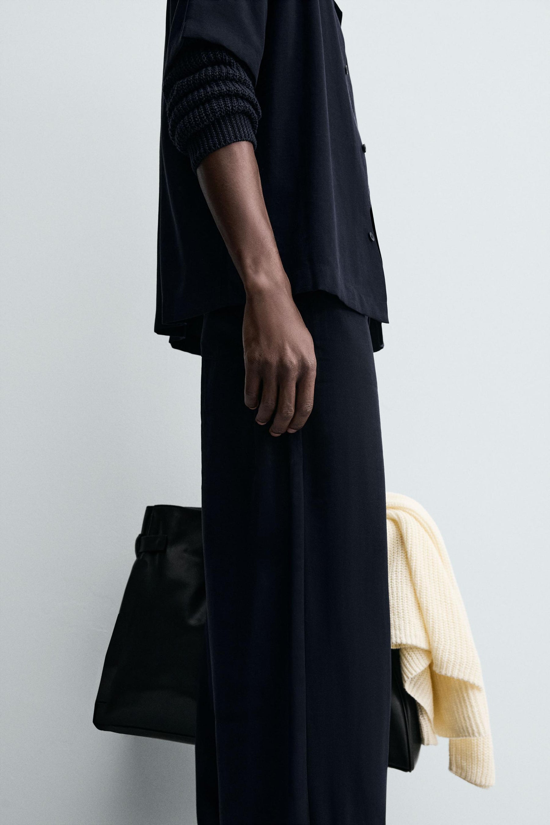 RELAXED FIT TROUSERS WITH BELT - Image 6