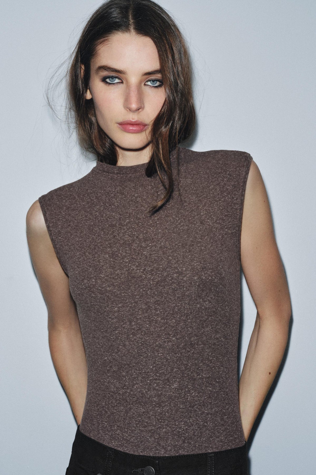 Weicher Body mit hohem Kragen