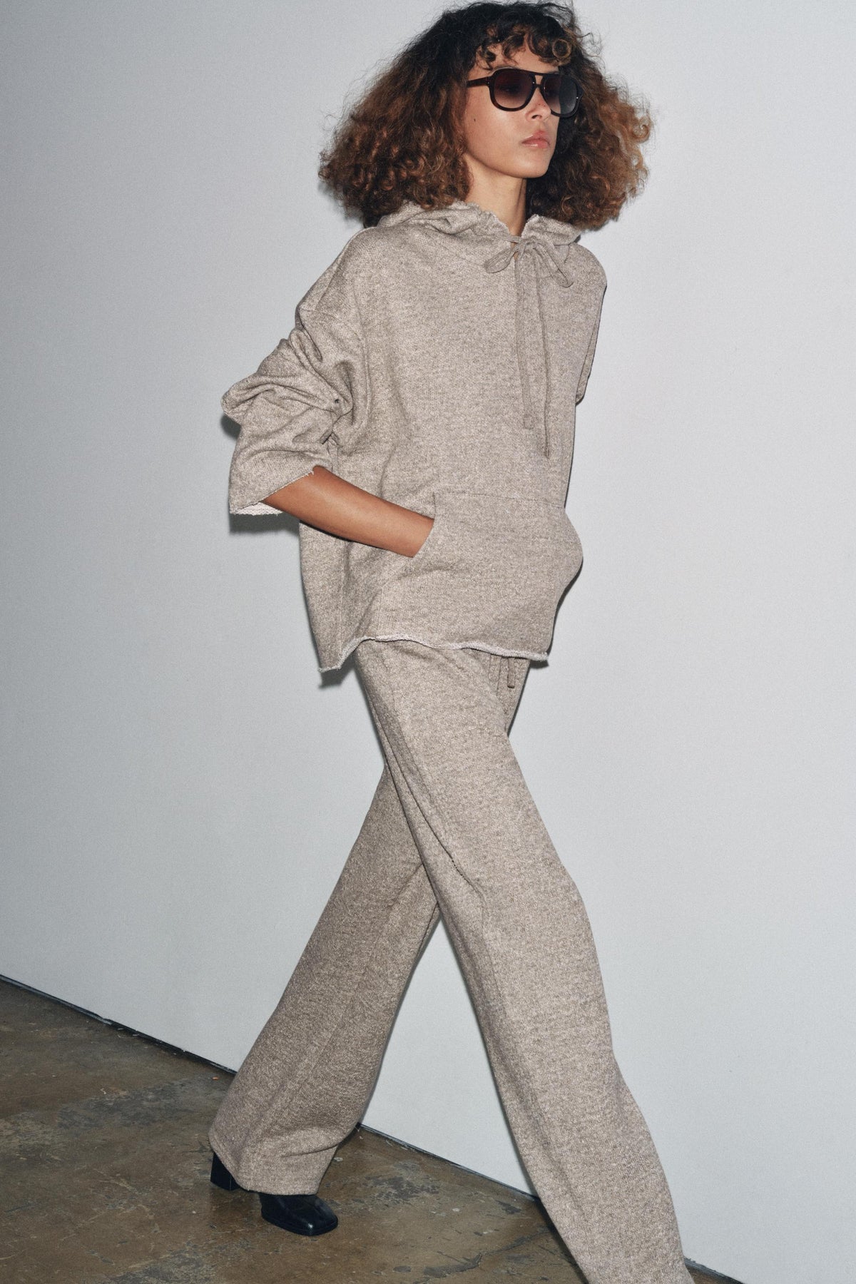 WEITE RUSTIKALE HOSE