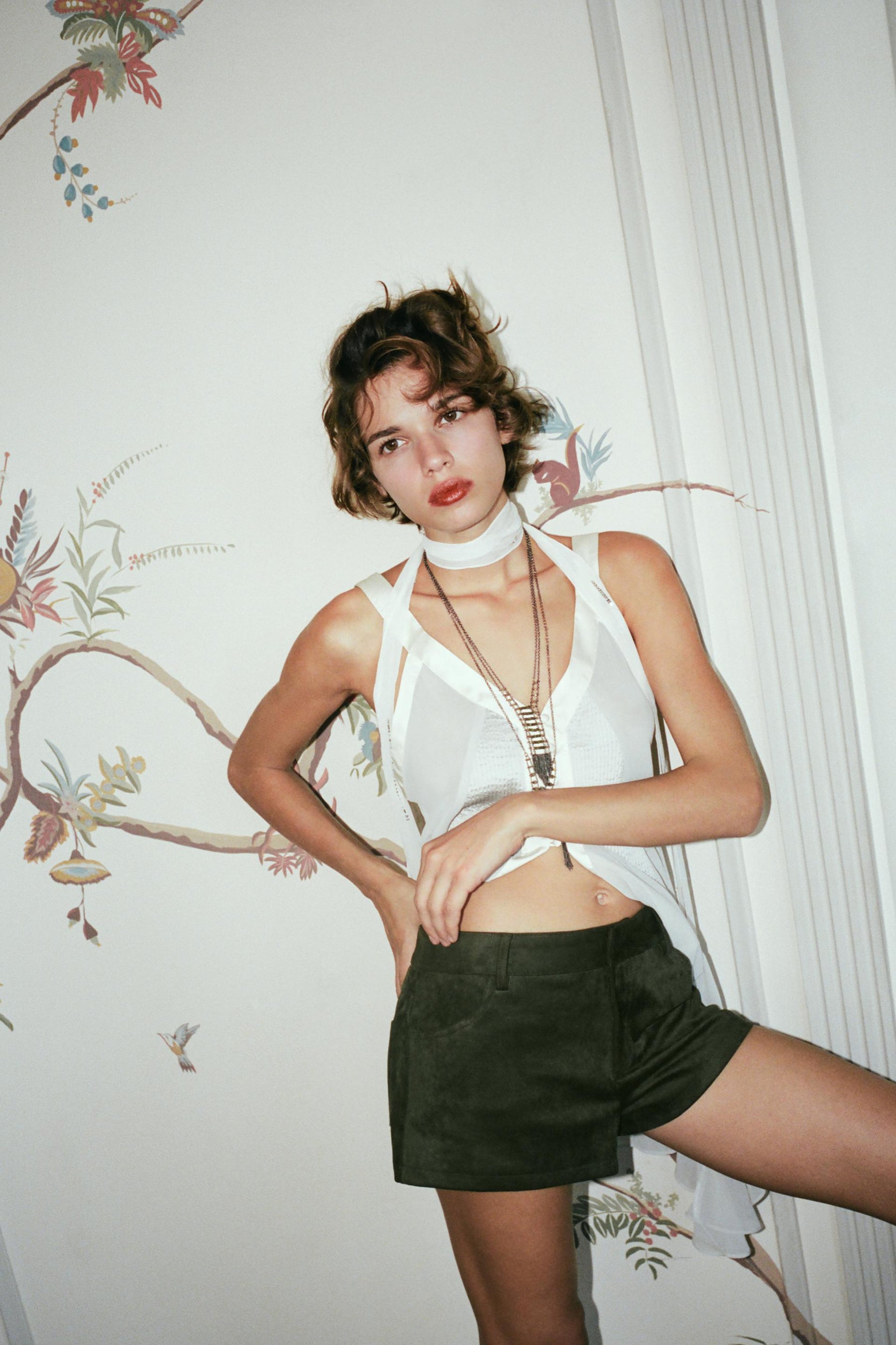 Mini-Shorts in Wildlederoptik