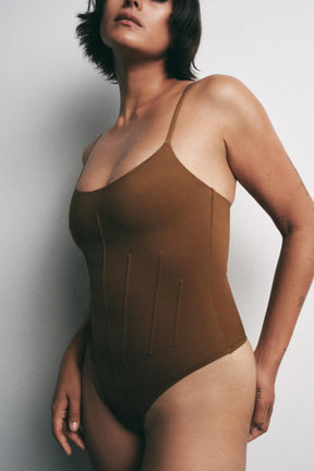 Shapewear aus Polyamid-Mischgewebe