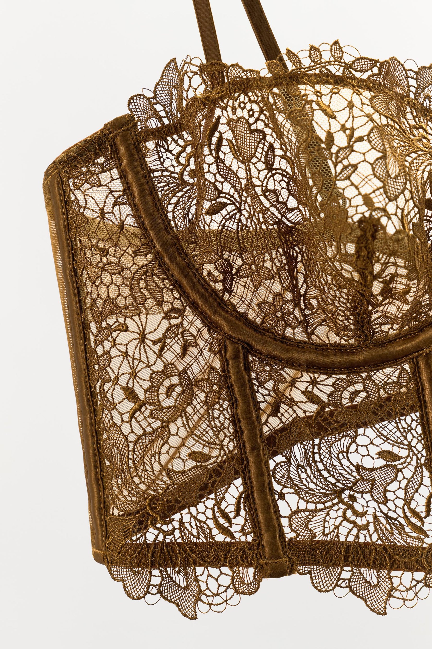 Bügel-BH aus Spitze