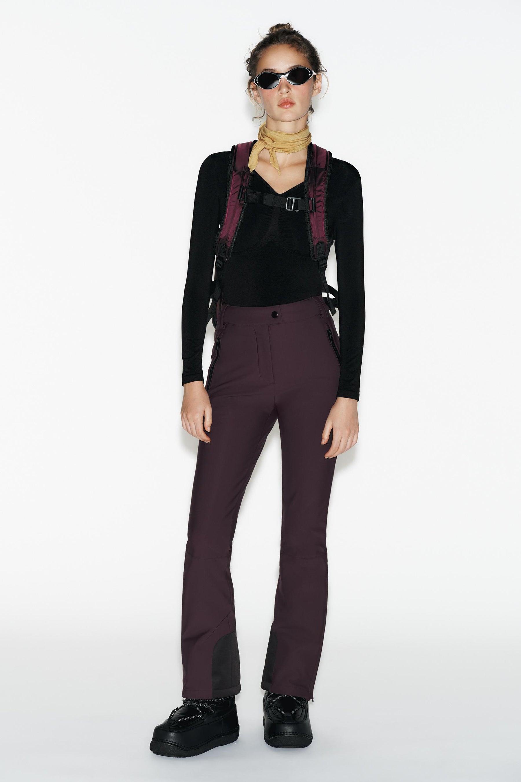 Nahtloser, formgebender Ski-Body