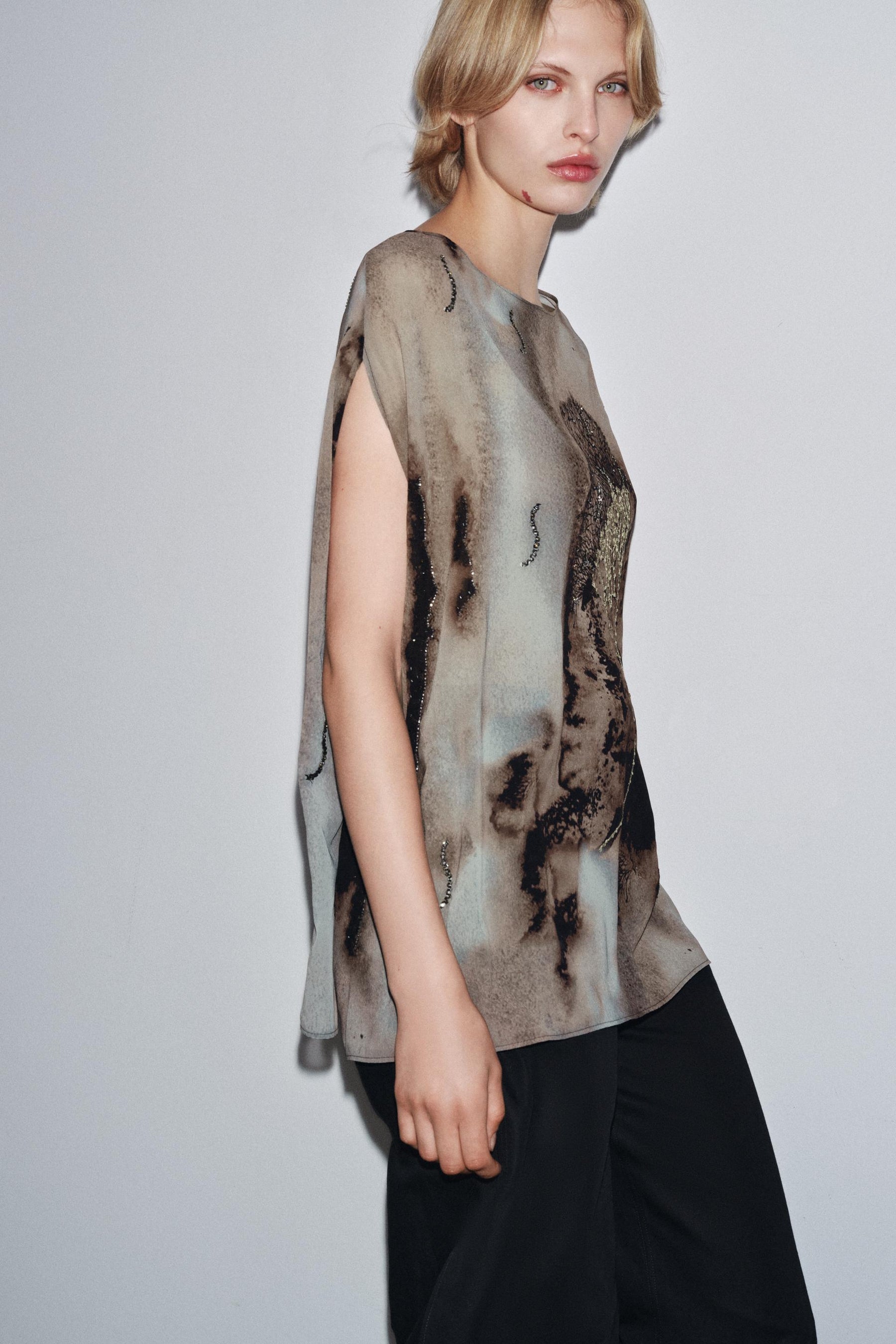 BEDRUCKTES PERLEN-TOP