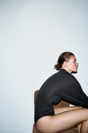 Strickbody mit Polstern