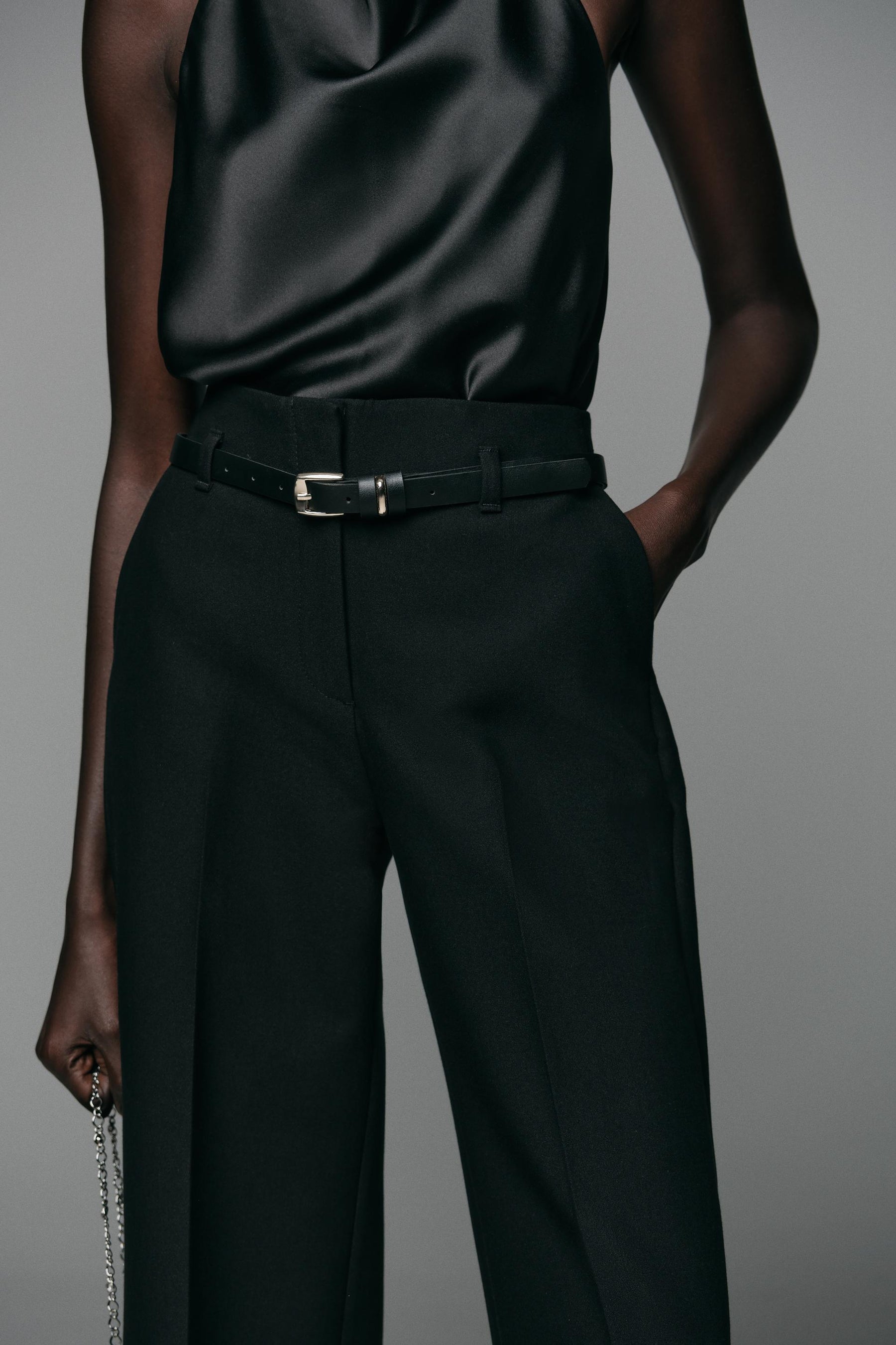 Hosen mit umgeschlagenem Saum