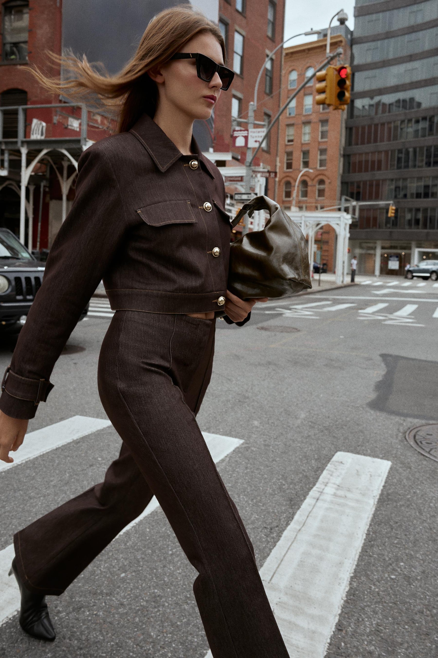 Schlaghosen mit Kontrast