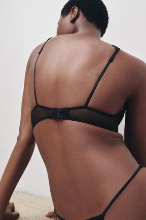 Bügel-BH aus Spitze