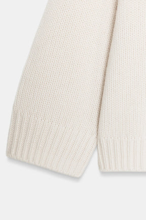 ÜBERGRÖSSERTER WOLL-KASCHMIER-PULLOVER