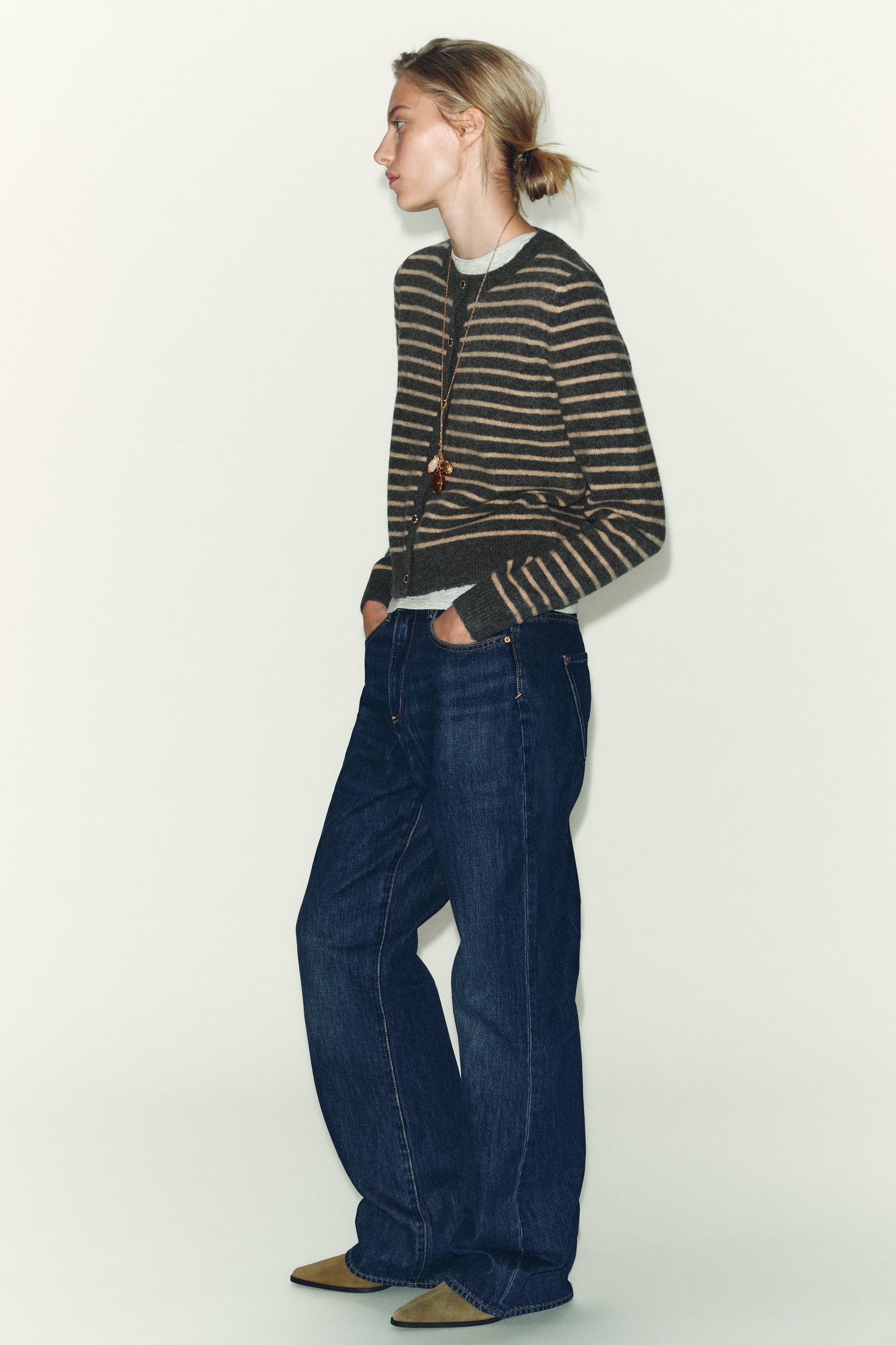 Gestreifter Strickcardigan