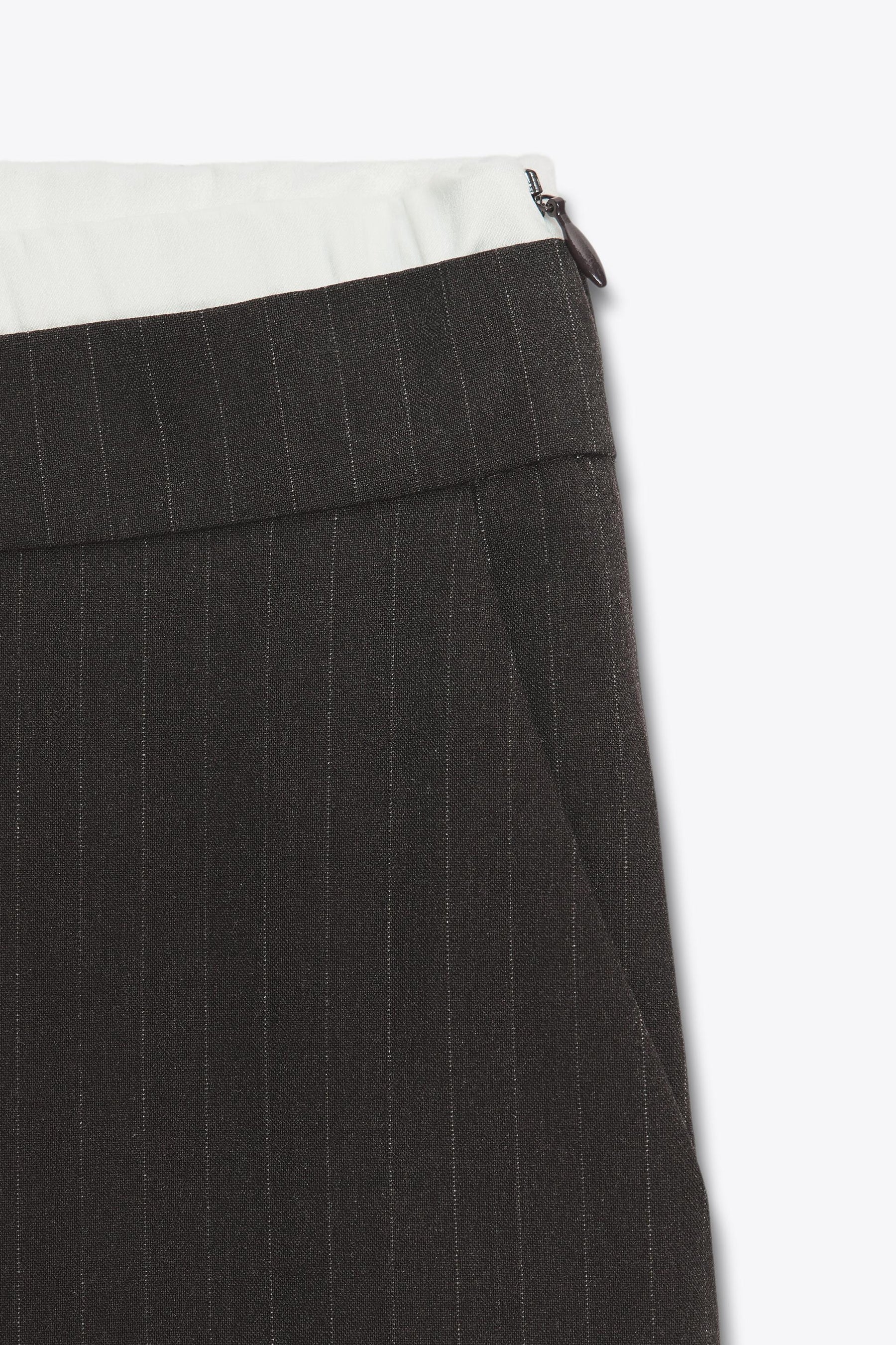 Hose mit geradem Bein und doppeltem Bund