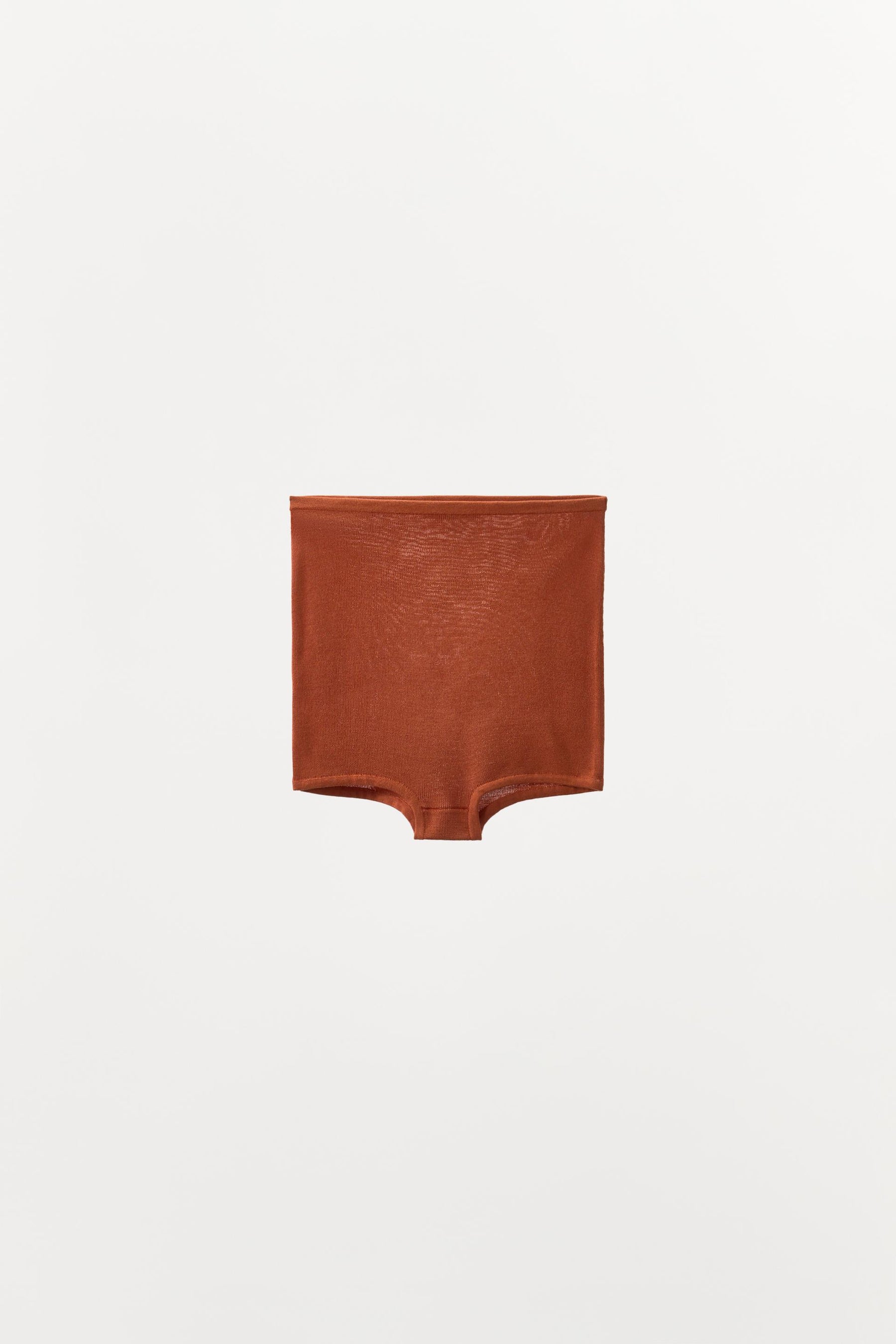 Nahtlose Seidenshorts