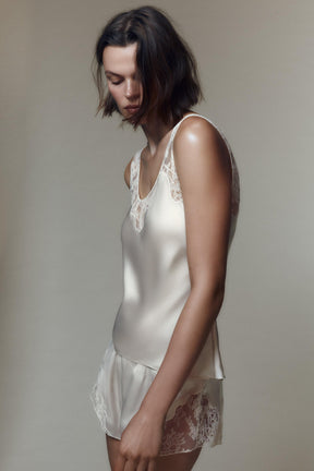 Camisole-Top aus Satin mit Spitzenbesatz