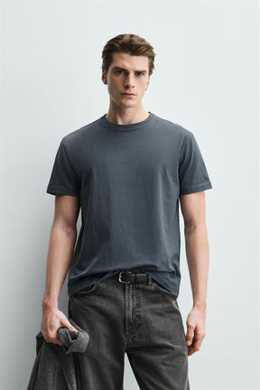 BASIC MEDIUM WEIGHT T-SHIRT - Image 2