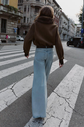 Weit geschnittene High-Waist-Jeans