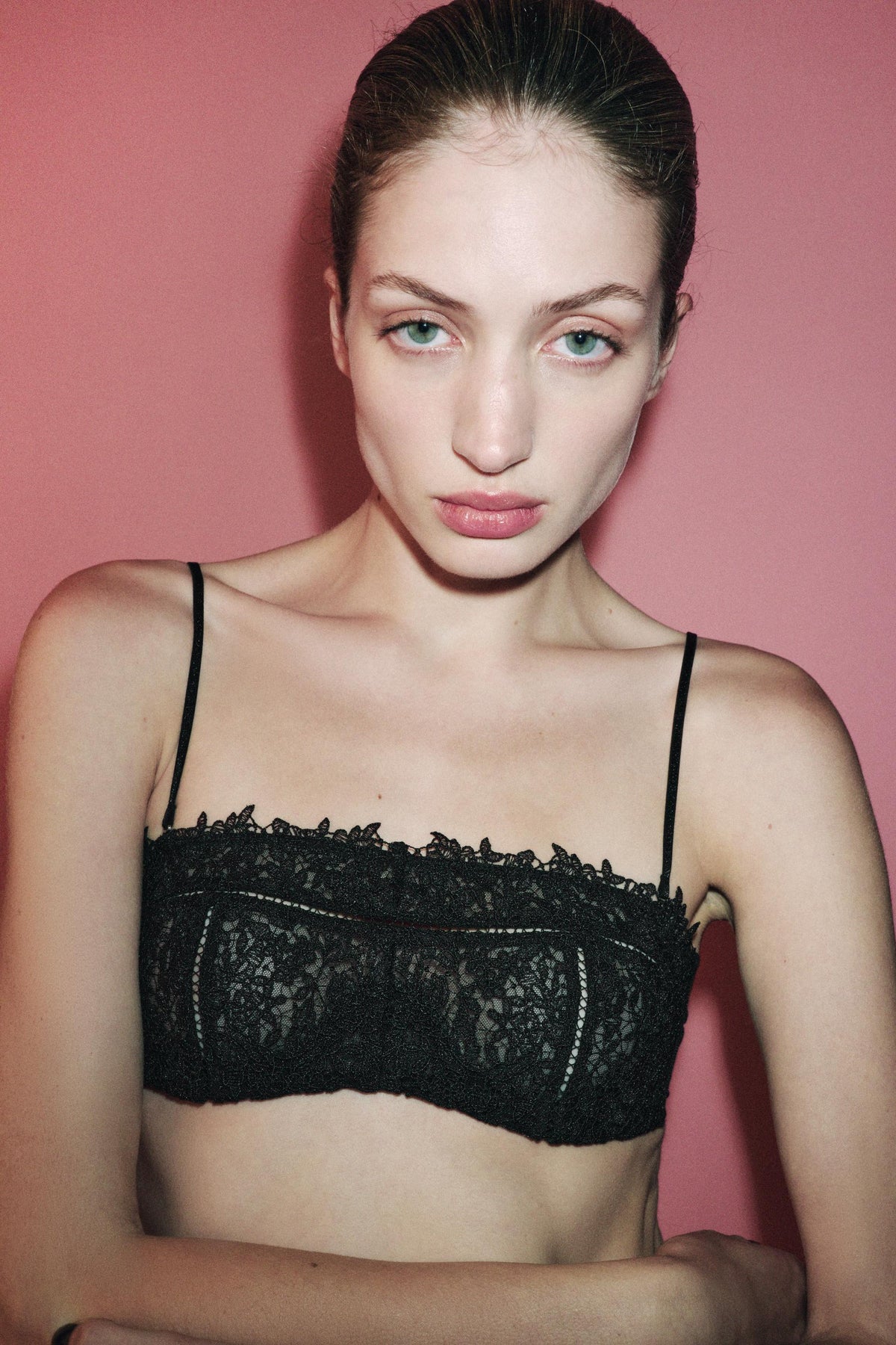 Bügel-BH aus Mesh-Spitze