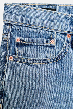 Cropped Mid-Rise Jeans