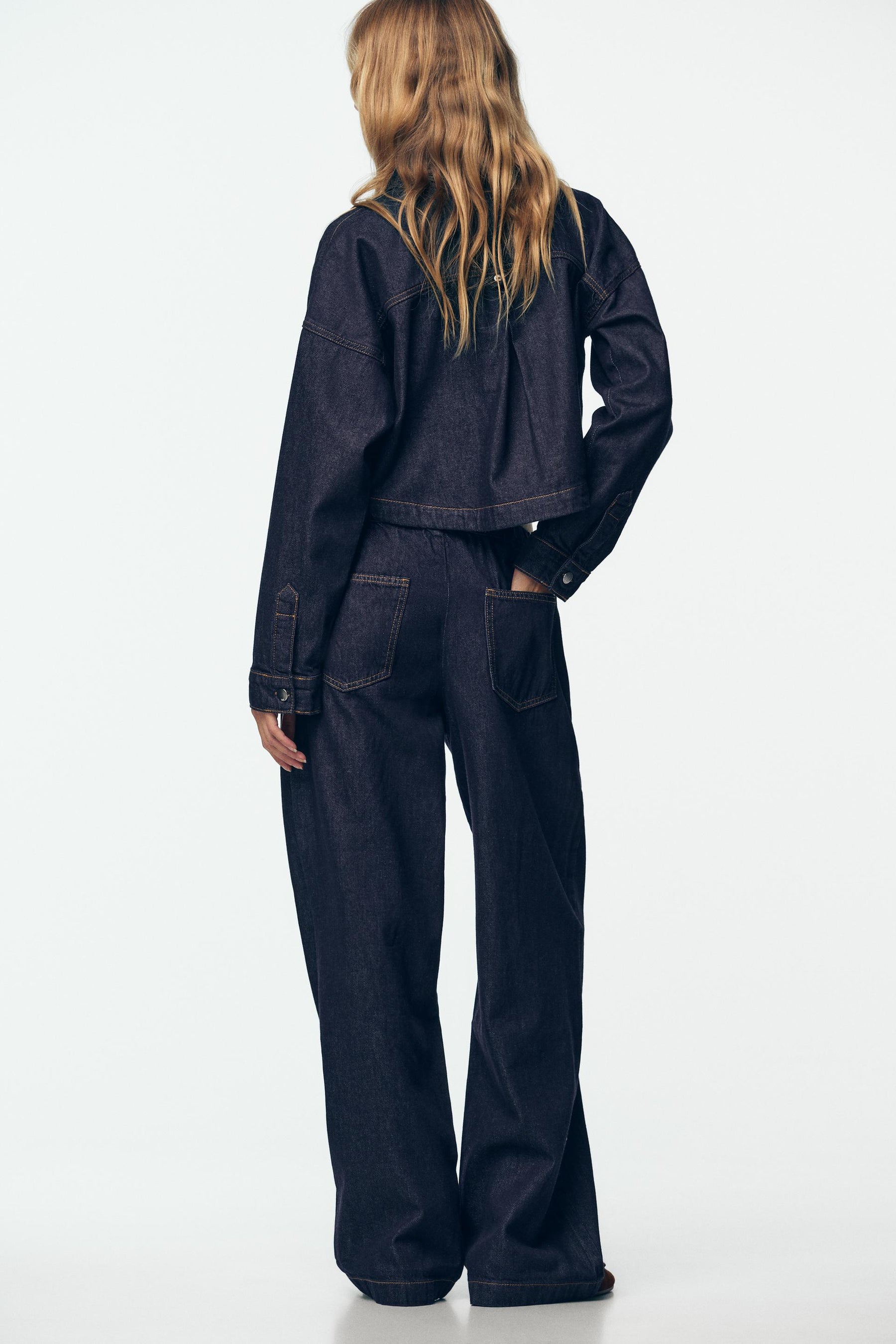 Jogging-Jeans mit weitem Bein