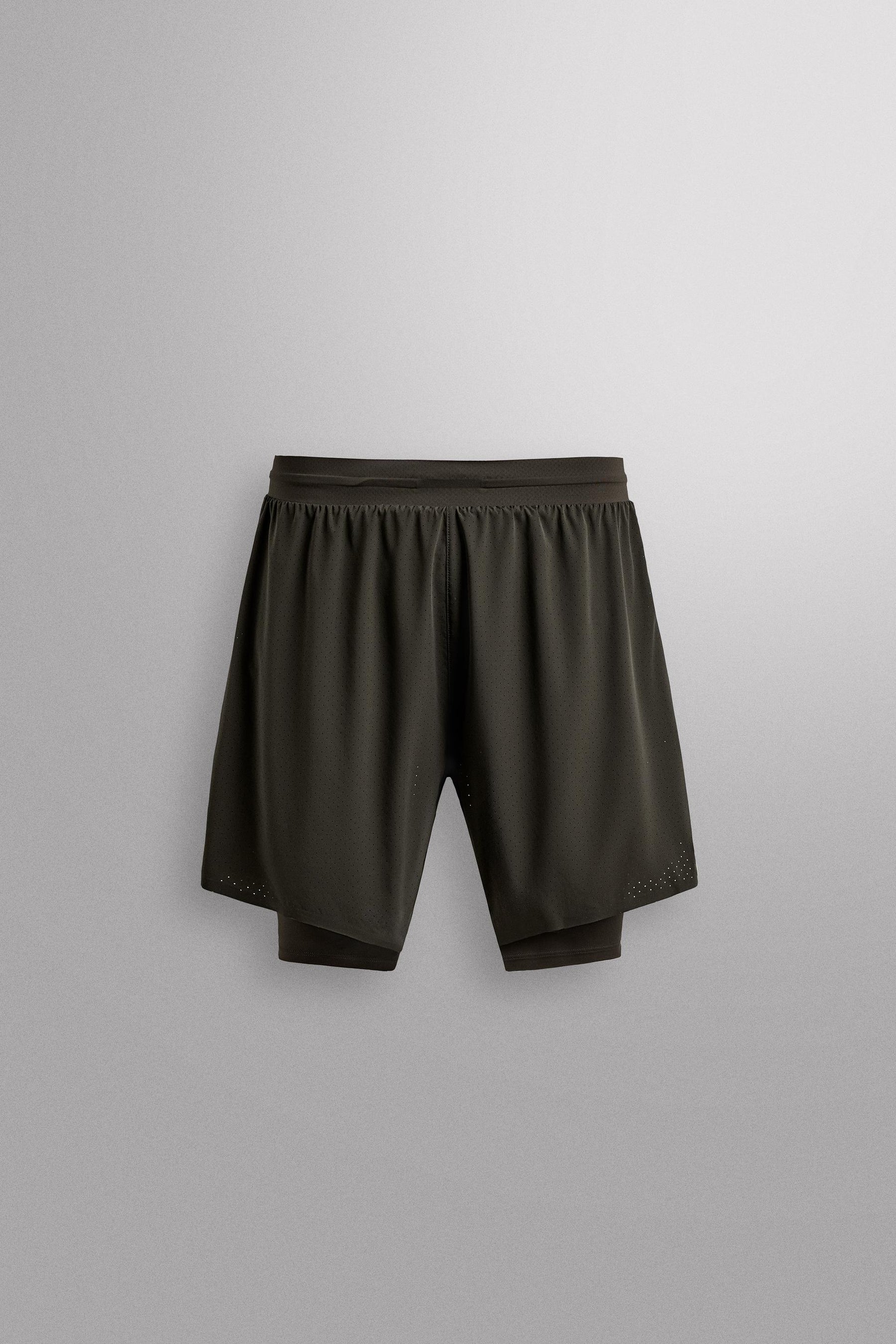 2-IN-1 TRAINING SHORTS - Image 7