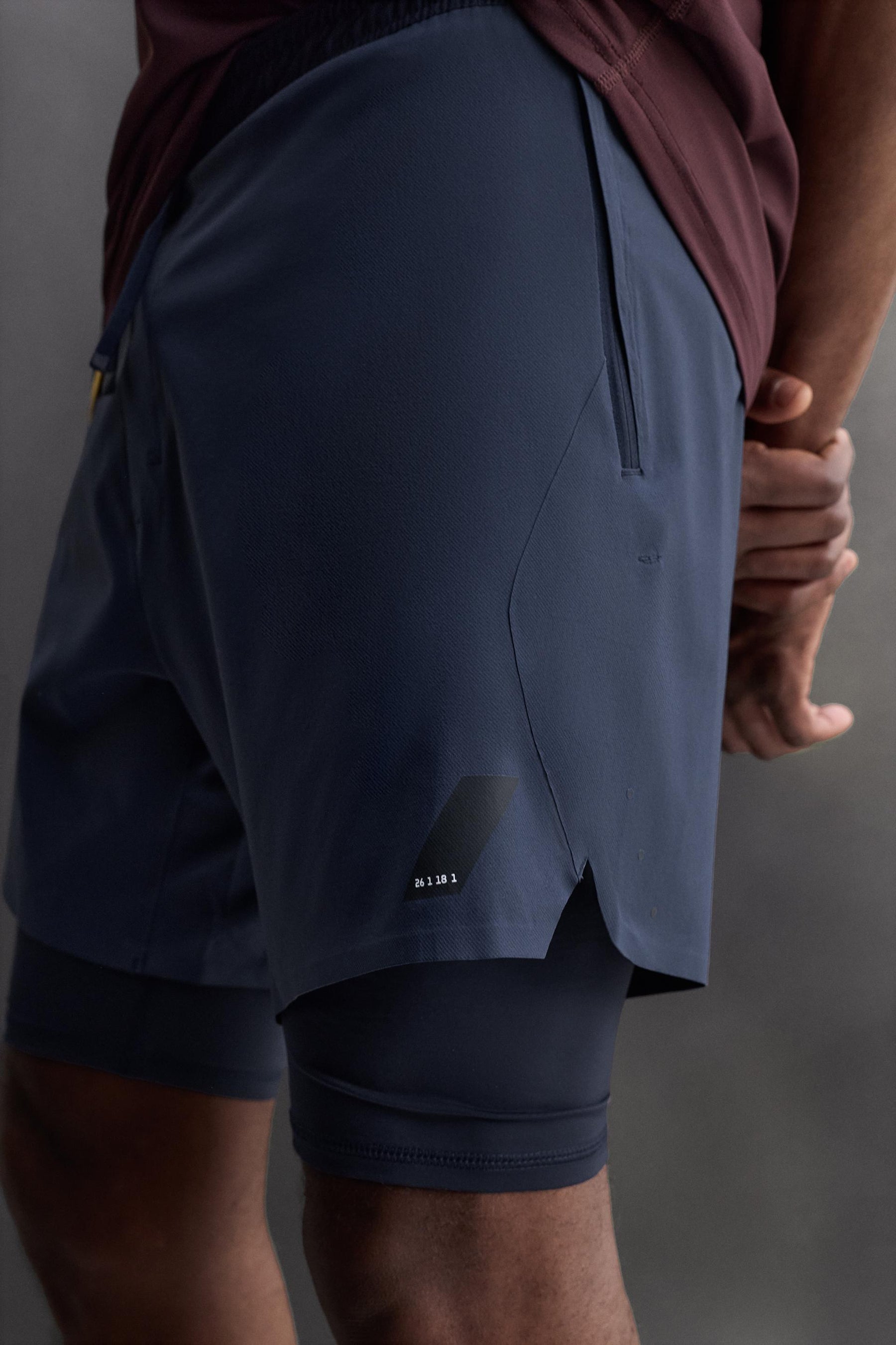 2-IN-1 TRAINING SHORTS - Image 5