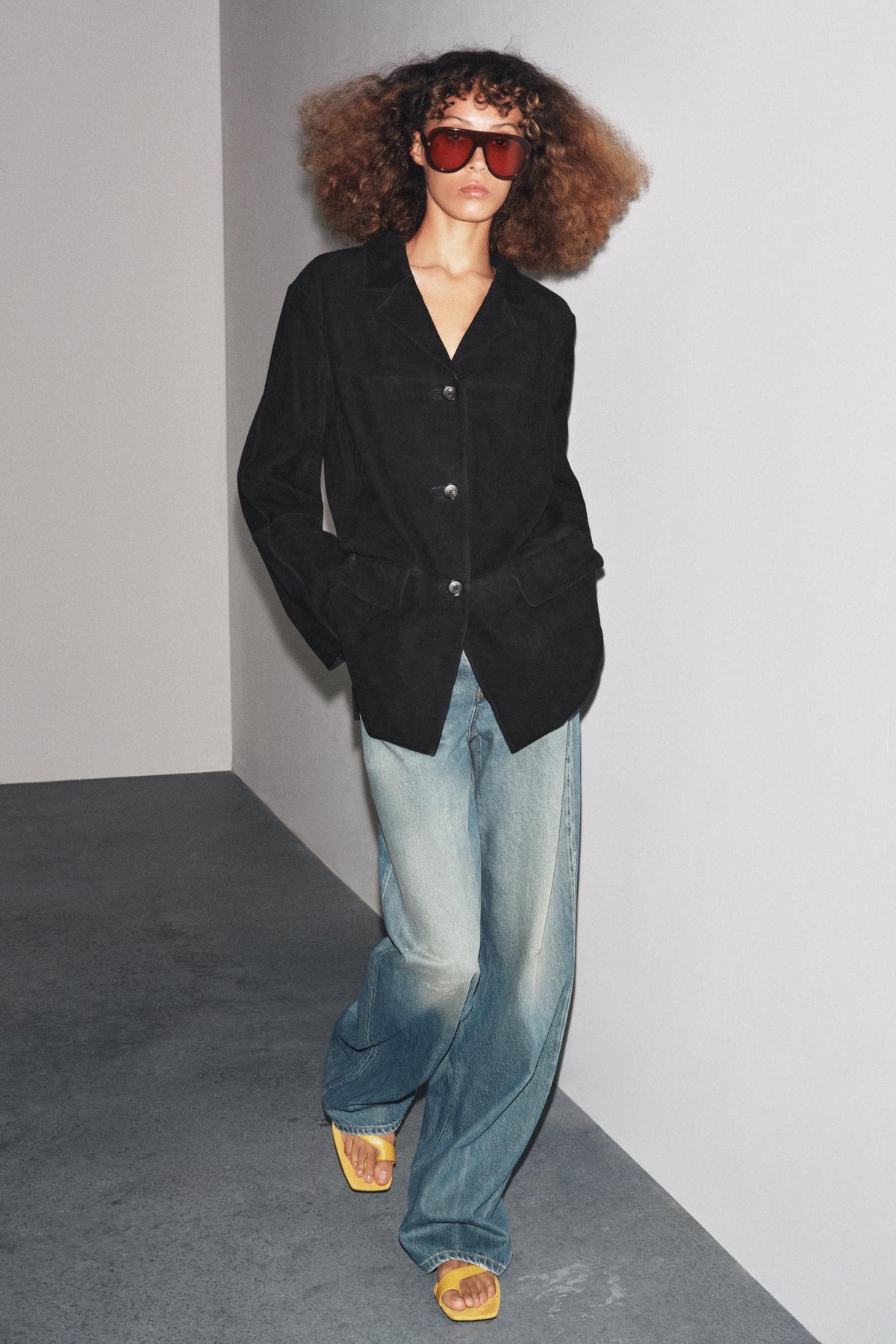 Übergroße Wildlederjacke in limitierter Auflage