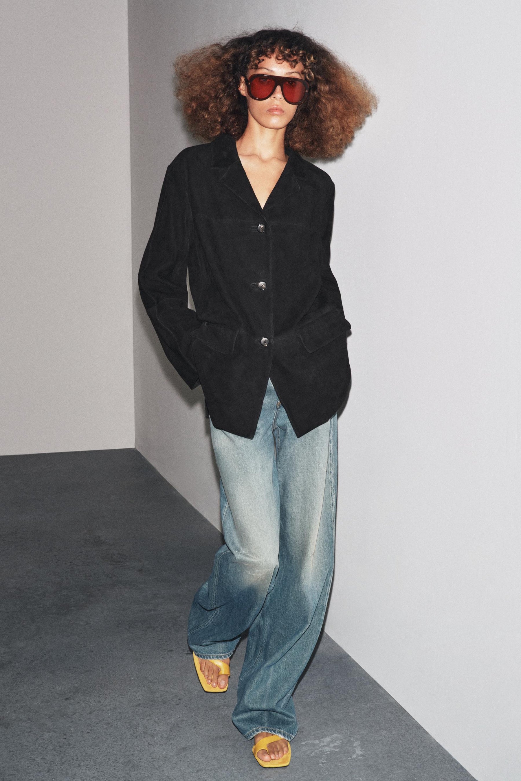 Übergroße Wildlederjacke in limitierter Auflage