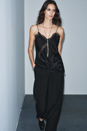 Weit geschnittene Hose mit Wollfutter