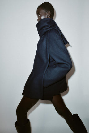 Wollmantel mit Schal