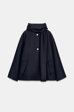 Wollmantel mit Schal