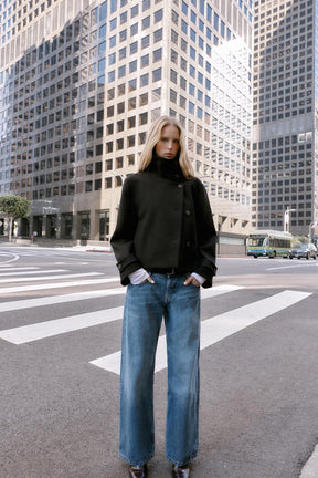 Mantel mit hohem Kragen 