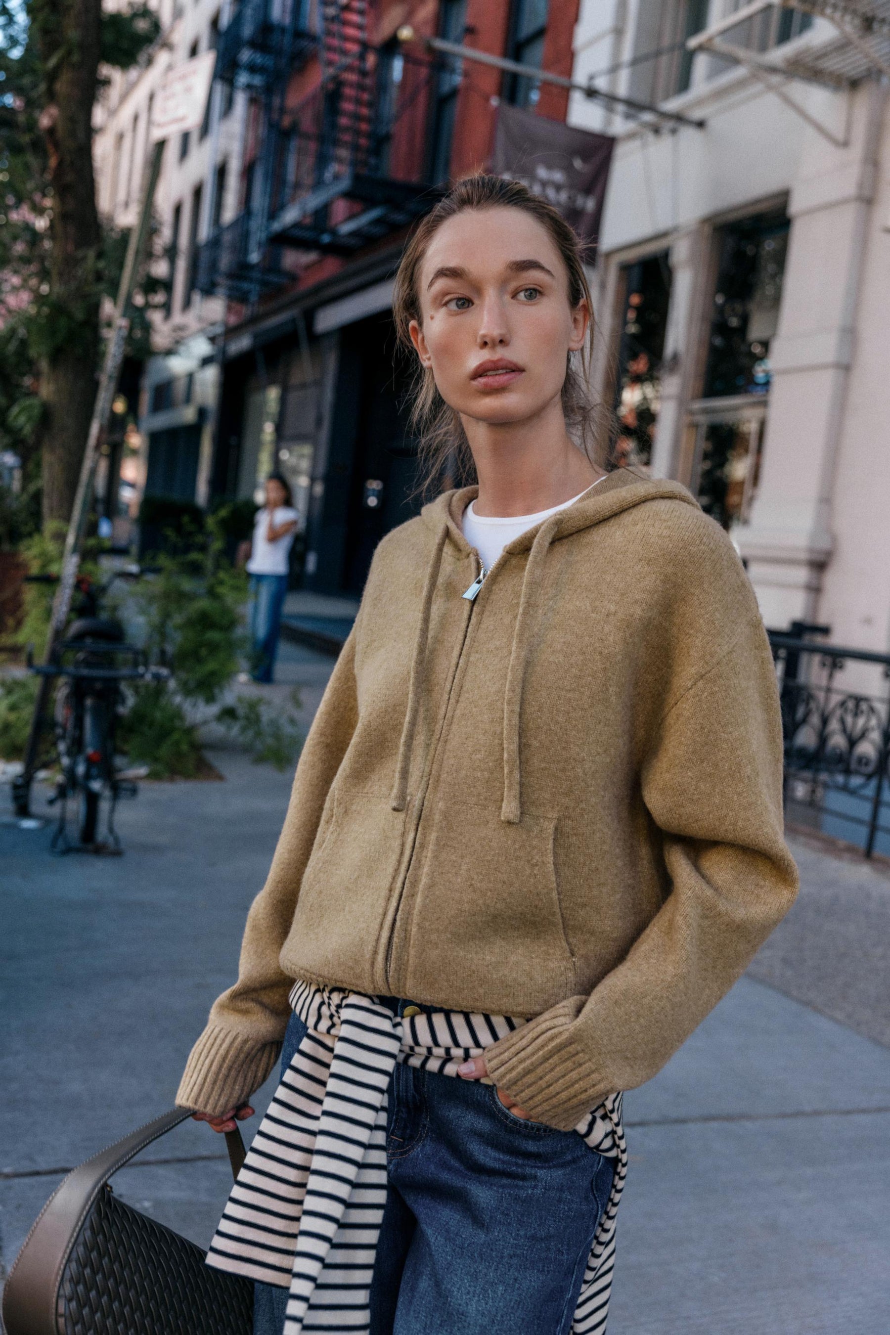 Strickpullover mit Kapuze