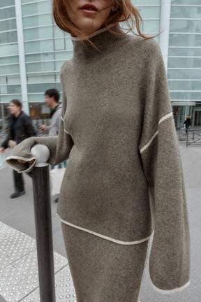 Strickpullover mit Borten