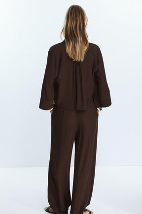 BAUMWOLLHOSE MIT WEITEM BEIN