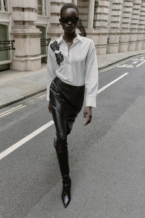 Gestreiftes Spitzenblusenhemd