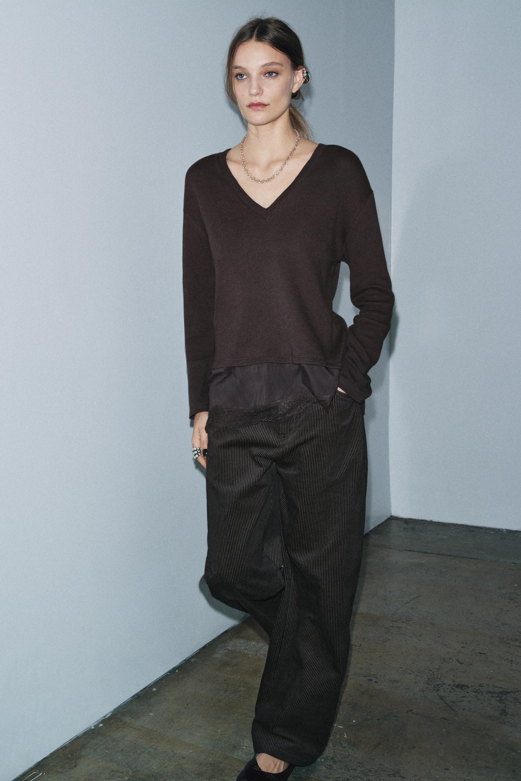 SPITZEN-KOMBINATIONSSHIRT