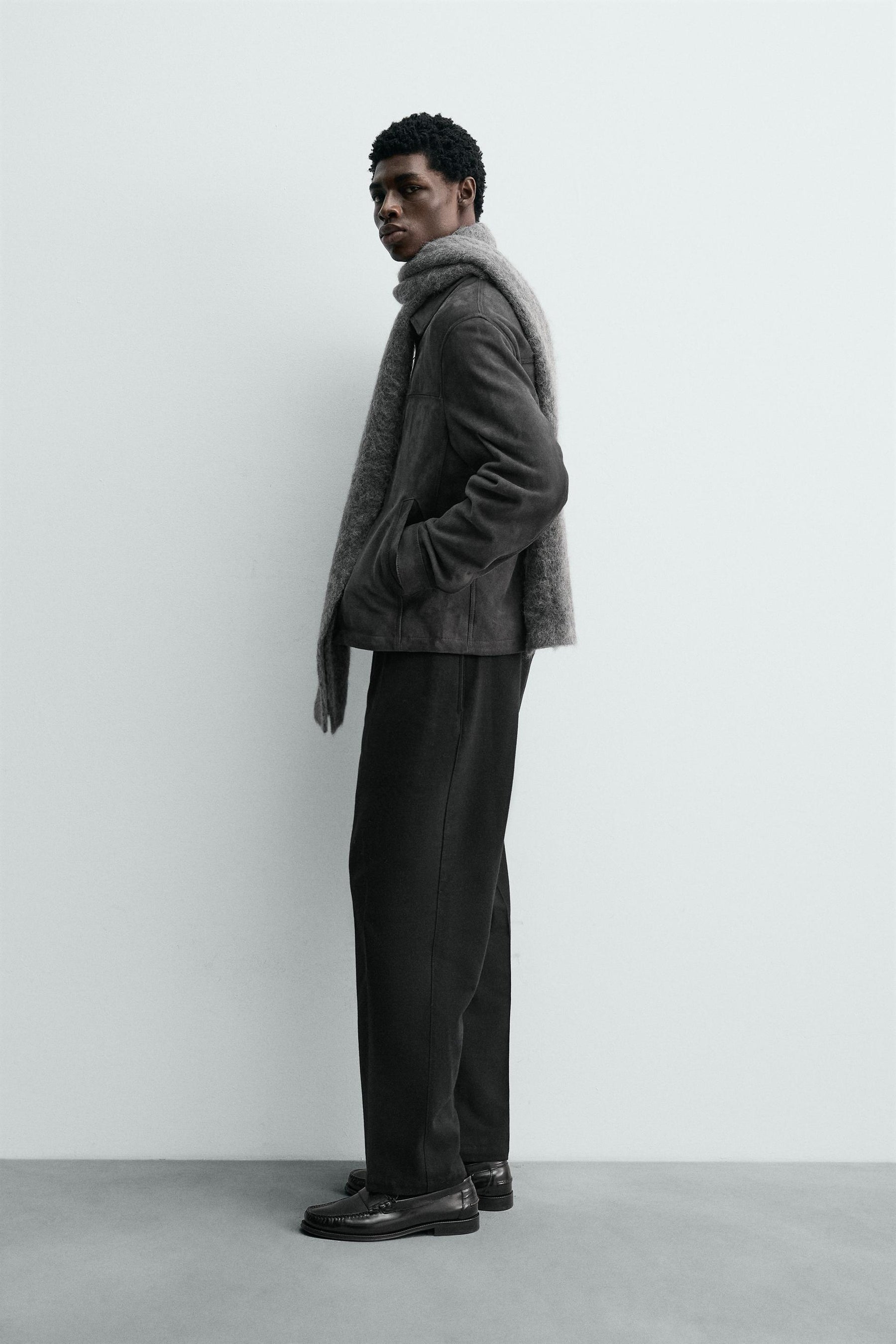 REGULAR FIT SUEDE LEATHER JACKET - Image 4